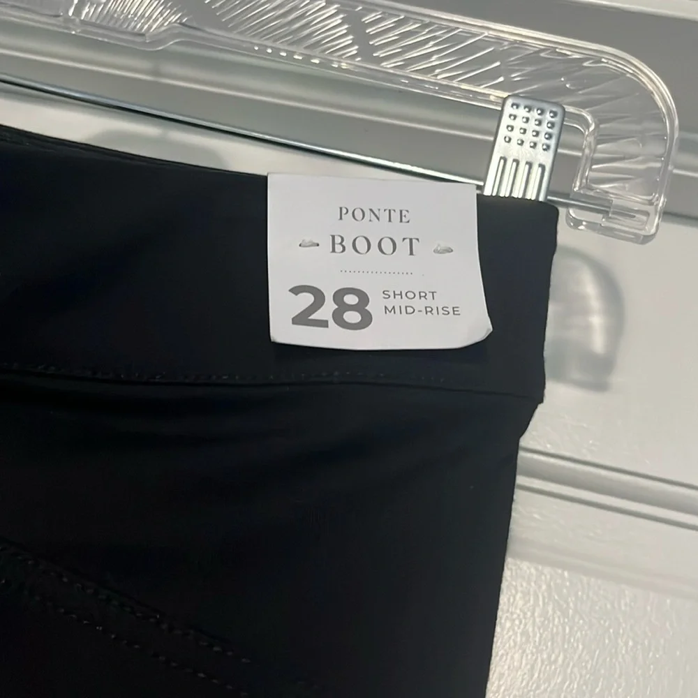 NWT Lane Bryant women’s plus size 28S Pull-On Ponte Boot Pant in black